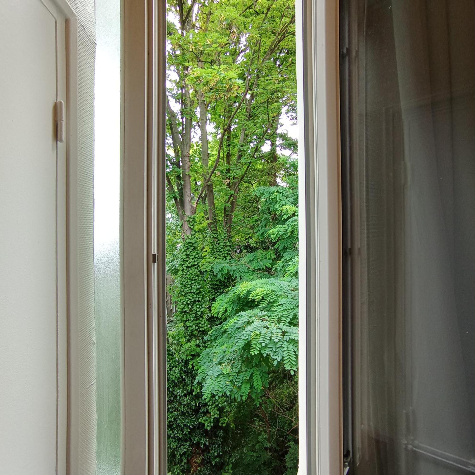 Single Room Private Bathroom